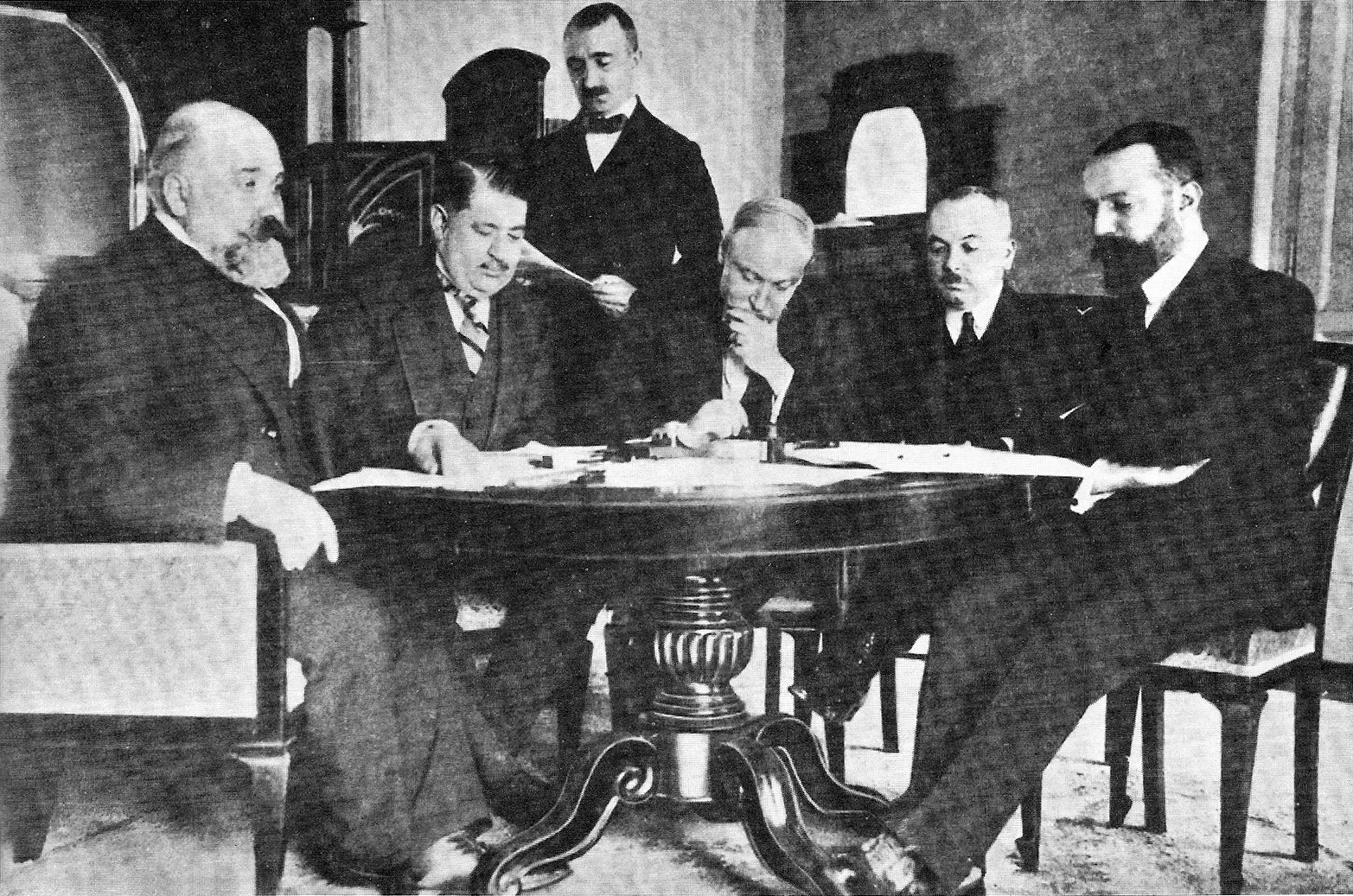 Turkish and Italian delegations at Lausanne, 1912